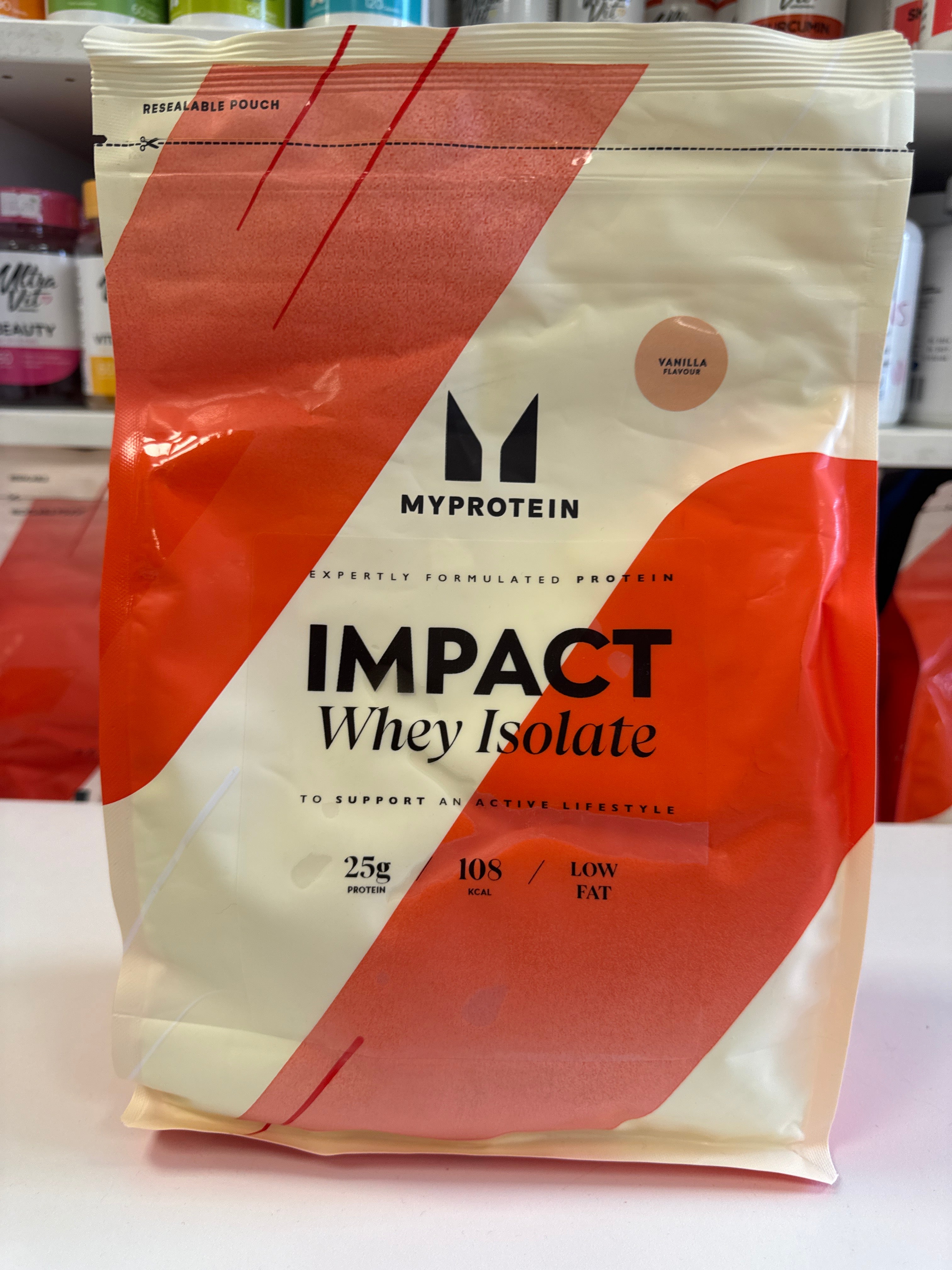 Myprotein Impact izolat białka serwatkowego 1 kg