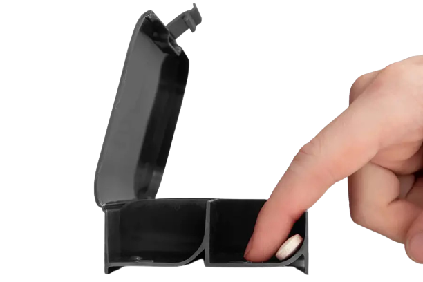 Pill_Box_Organizer_Black_cheap-